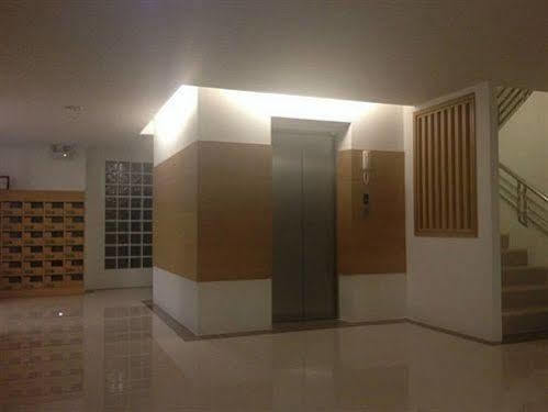 Patitta Apartment Chiang Mai Esterno foto